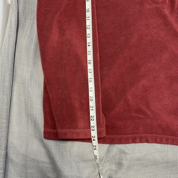 Horny Toad Men's Long Sleeve Burgundy  Fleece Pullover  Size Large - Picture 4 of 9